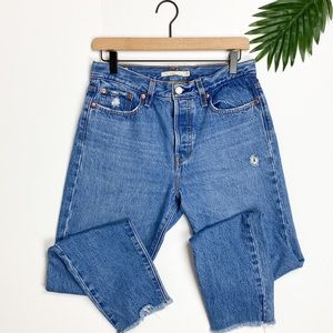 LEVI’S Premium Wedgie Jeans